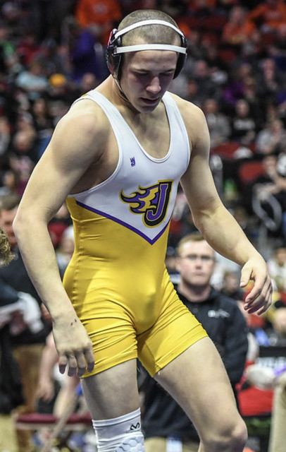 Yellow-singlet
