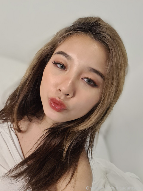 irisadamsone-Only-Fans-Image-195