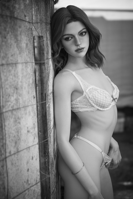 Isabella 32