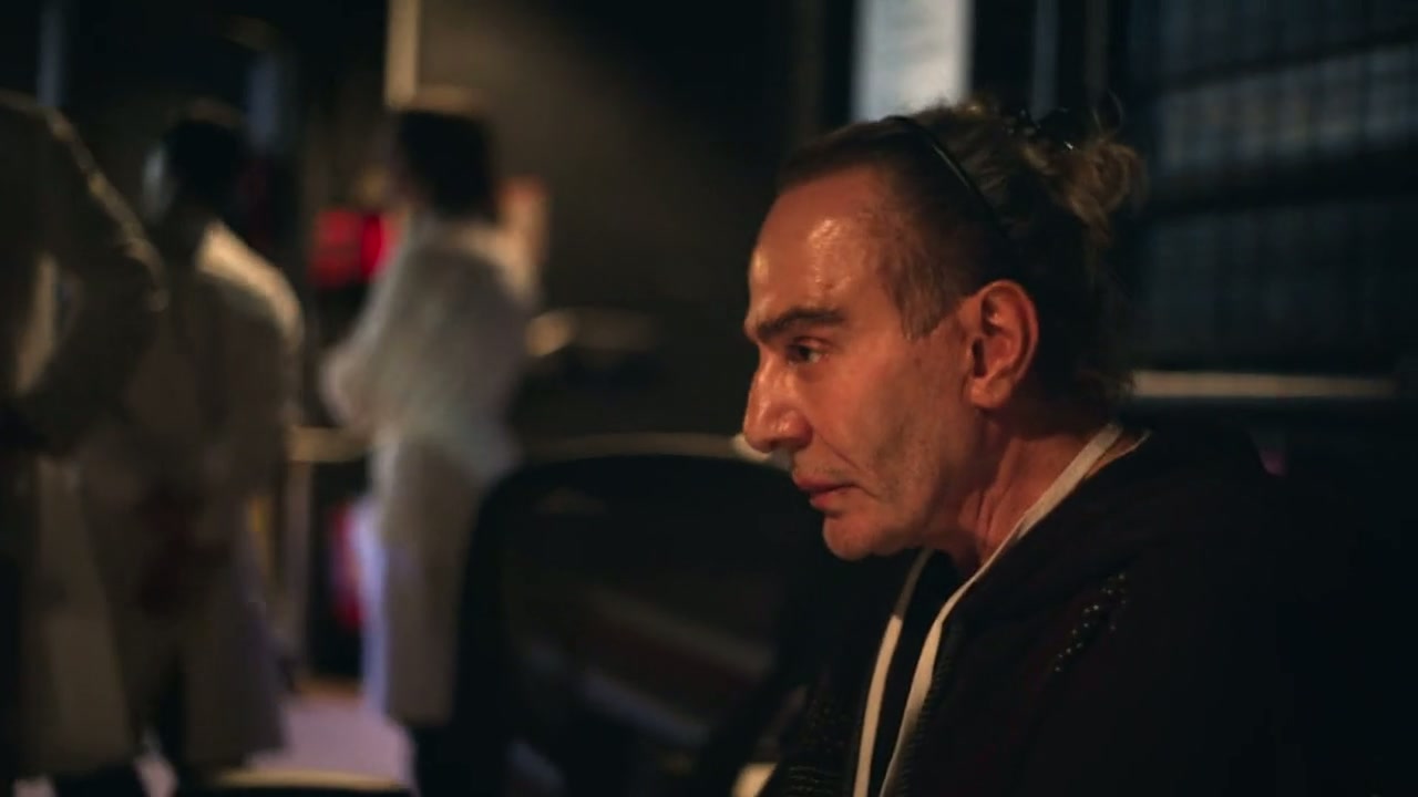 High & Low - John Galliano Screenshot