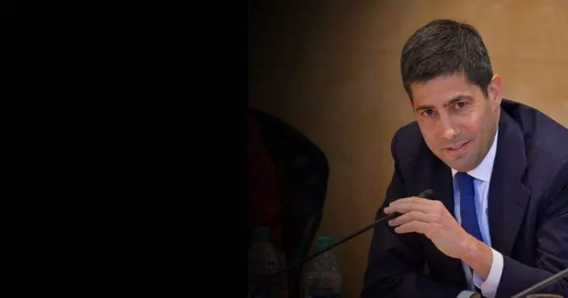 Noul președinte al Fed: Tăcerea care agită piețele