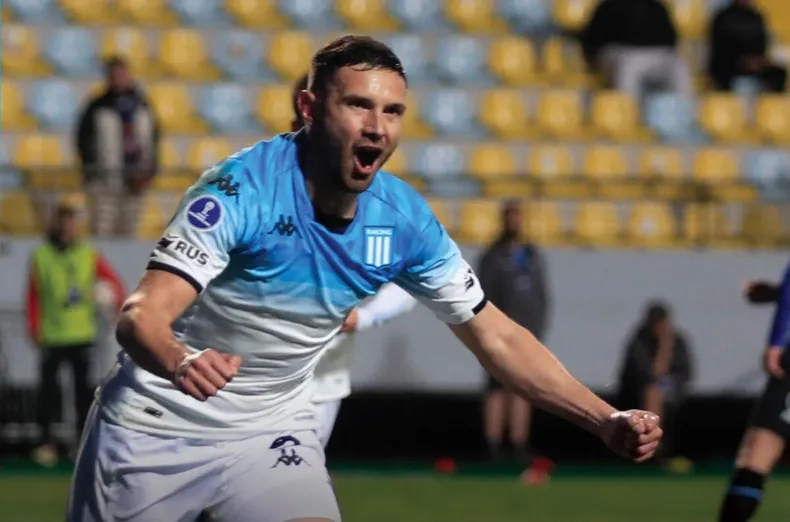 Racing le ganó a Huachipato en Chile en el partido de ida por octavos final de la Copa Sudamericana