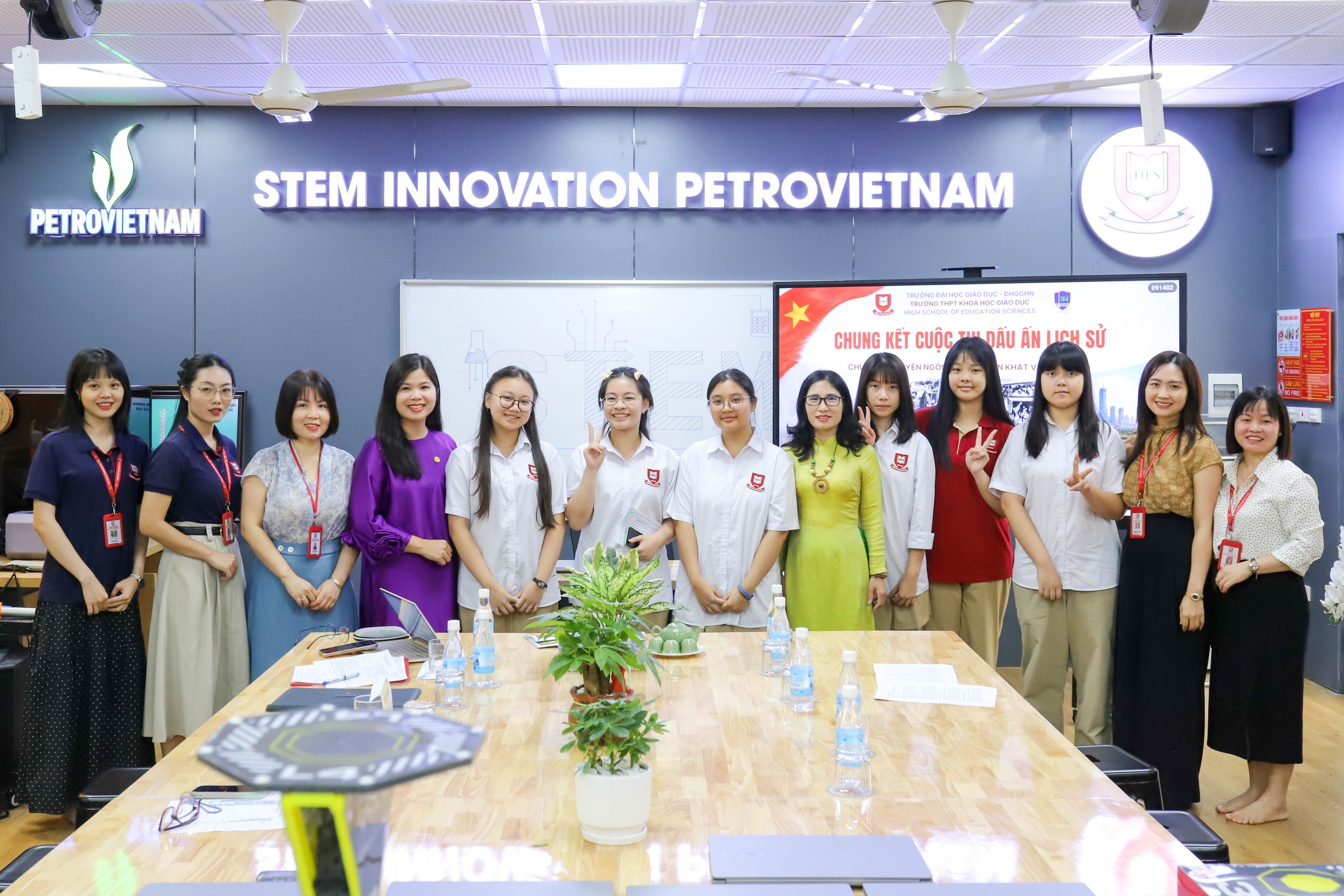 Dấu ấn lịch sử HES 22