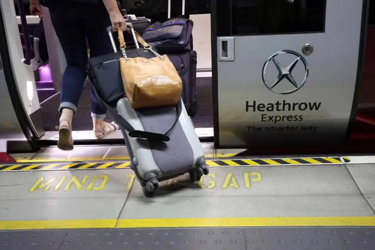 Trains Resume Operations After Severe Disruption at Heathrow Airport