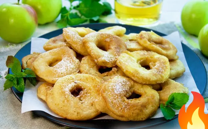 Постер Жареные яблоки в пивном кляре