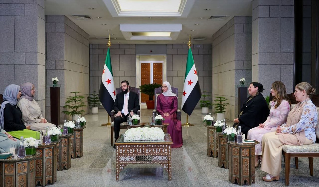 الرئيس الشرع وعقيلته يستقبلان سيدات سوريات ناشطات في الولايات المتحدة