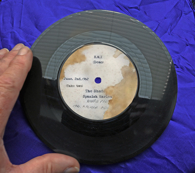 DEMO-RECORD.jpg