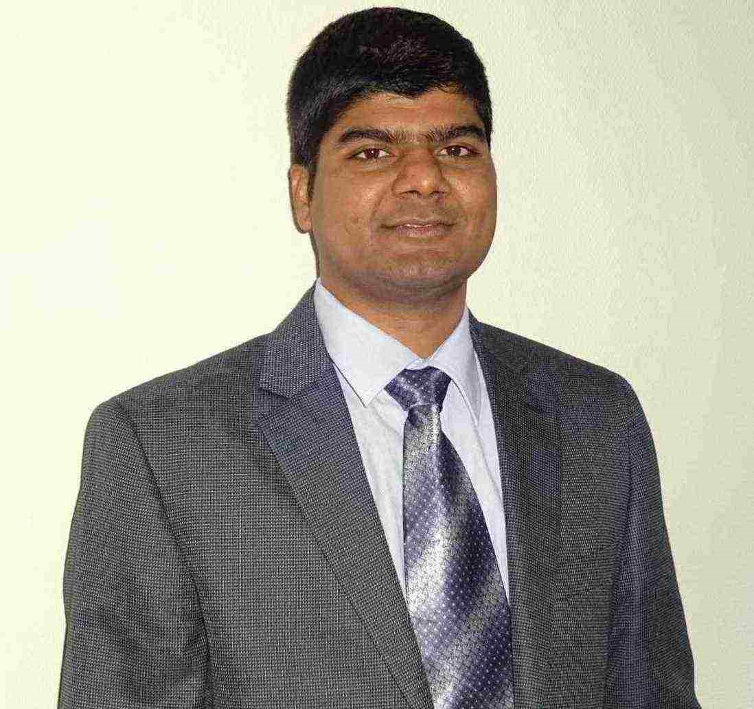 Dr. Giri Rajasekhar Gunnu
