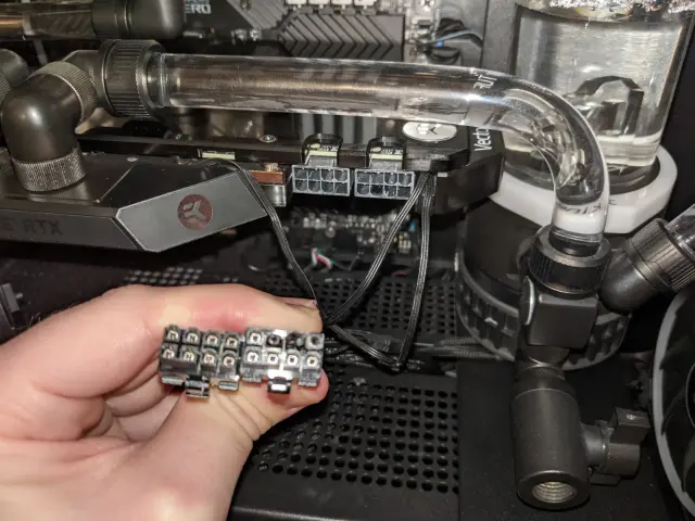 cablemod melted connector