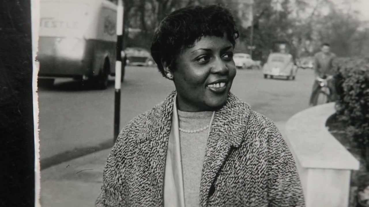 Louis Armstrong's Black & Blues Screenshot