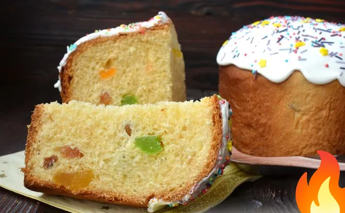 Постер Пасхальные куличи из александрийского теста, с белковой глазурью