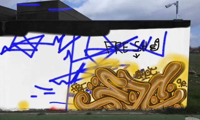 Graffiti artwork by emot