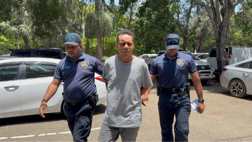 Policía Nacional captura y envía a la justicia presunto autor de muerte de hombre durante riña en La Yaguita de Pastor, Santiago   .