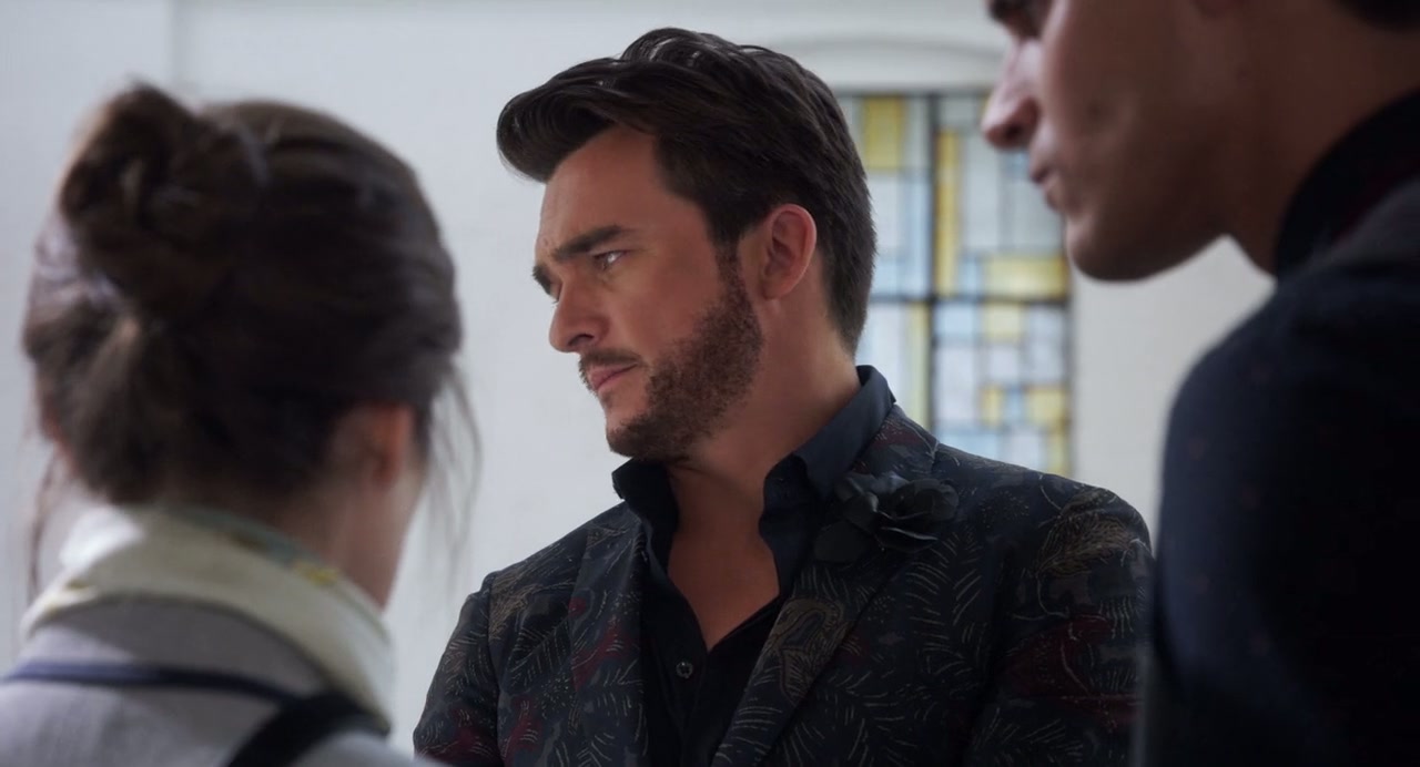 A Simple Favor Screenshot