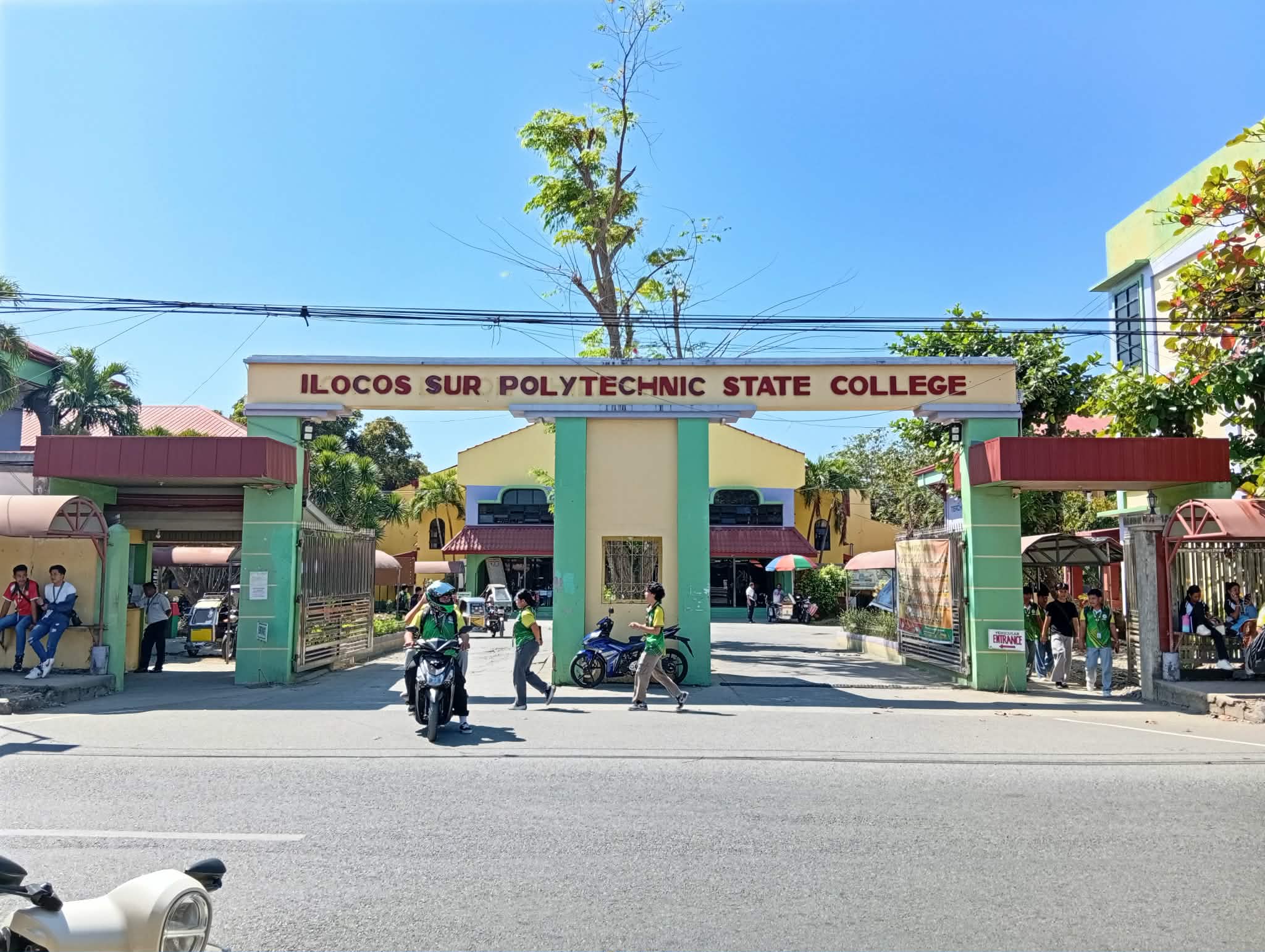 Main Arc and Guardhouse hosted at ImgBB — ImgBB