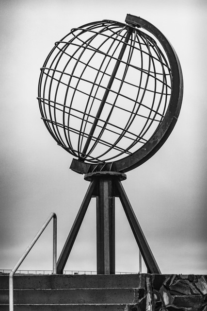DSC00968 bw.jpg