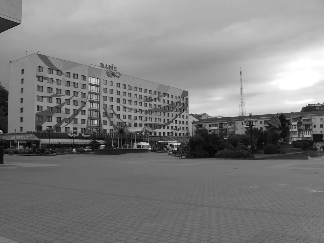 Cum să-ți ajuți bebelușul să doarmă: ghid practic pentru părinți