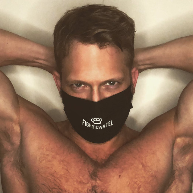 Jon-Cor785.jpg