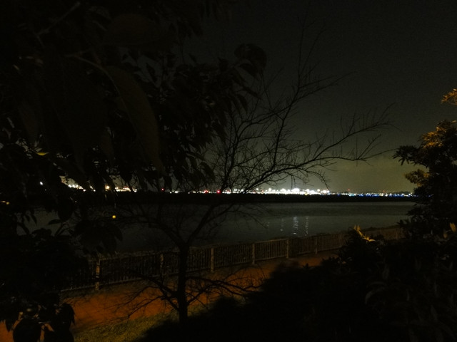 2011-04-30-86