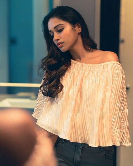 nivethapethuraj-15