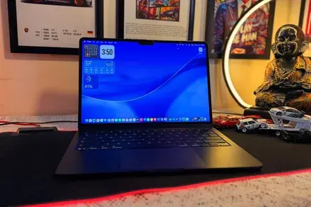 Apple's OLED Push Hits MacBook Air and iMac
