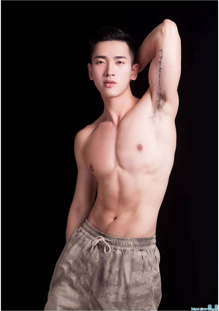 c190  型男  朱教练 两部