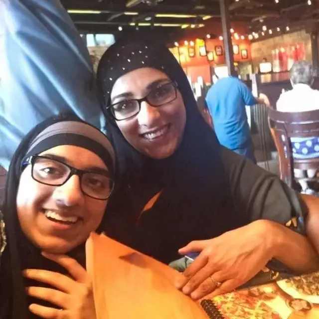 نودز لبوة هايجة تصور نودز لحبيبها وهي بتدعك كسها بسرعه اوي لحد ما تجييبهم من كتر هيجانها 8