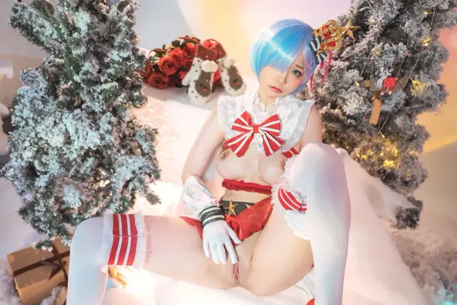 Nekokoyoshi-Rem-Xmas-16