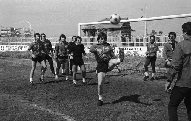 20-4-77.jpg