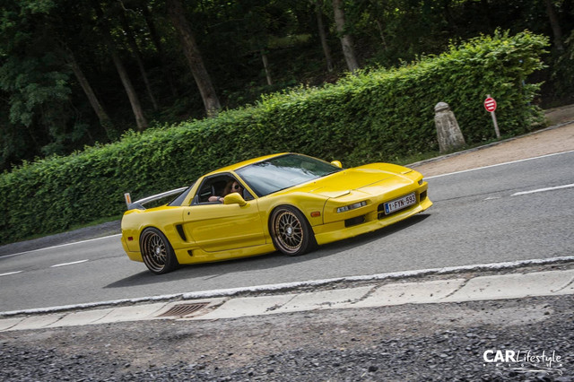 https://i.ibb.co/c8pDpww/NSX4.jpg