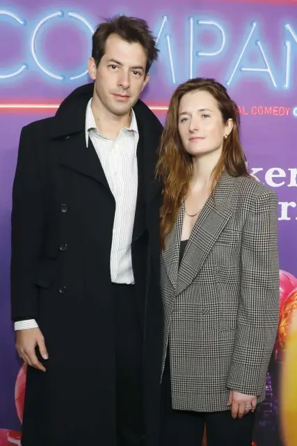 Grace-Gummer-Mark-Ronson-Expecting-First-Baby-0001-jpg