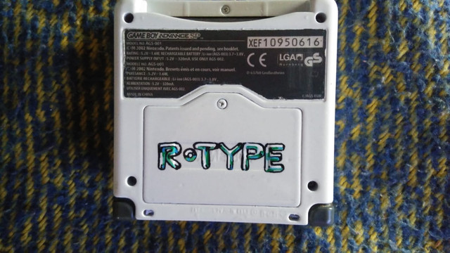 Gameboy-Advance-SP-white-rear