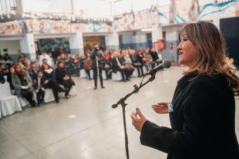 SAN MARTÍN:La escuela Dominguito conmemoró sus 75 años educando a la comunidad