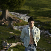 Adonis 01 58