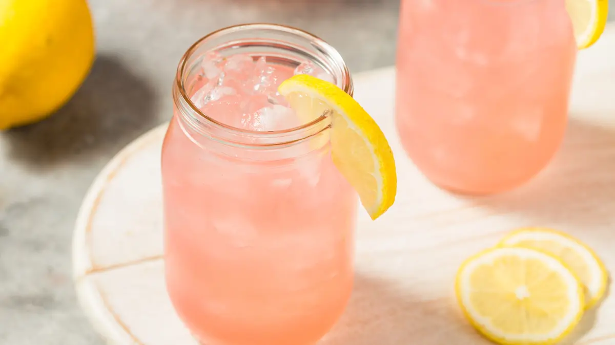 The Best Store-Bought Strawberry Lemonade Tastes Almost Homemade