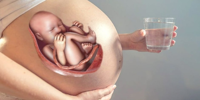 Mẹ bầu uống nước tinh khiết VERILYS