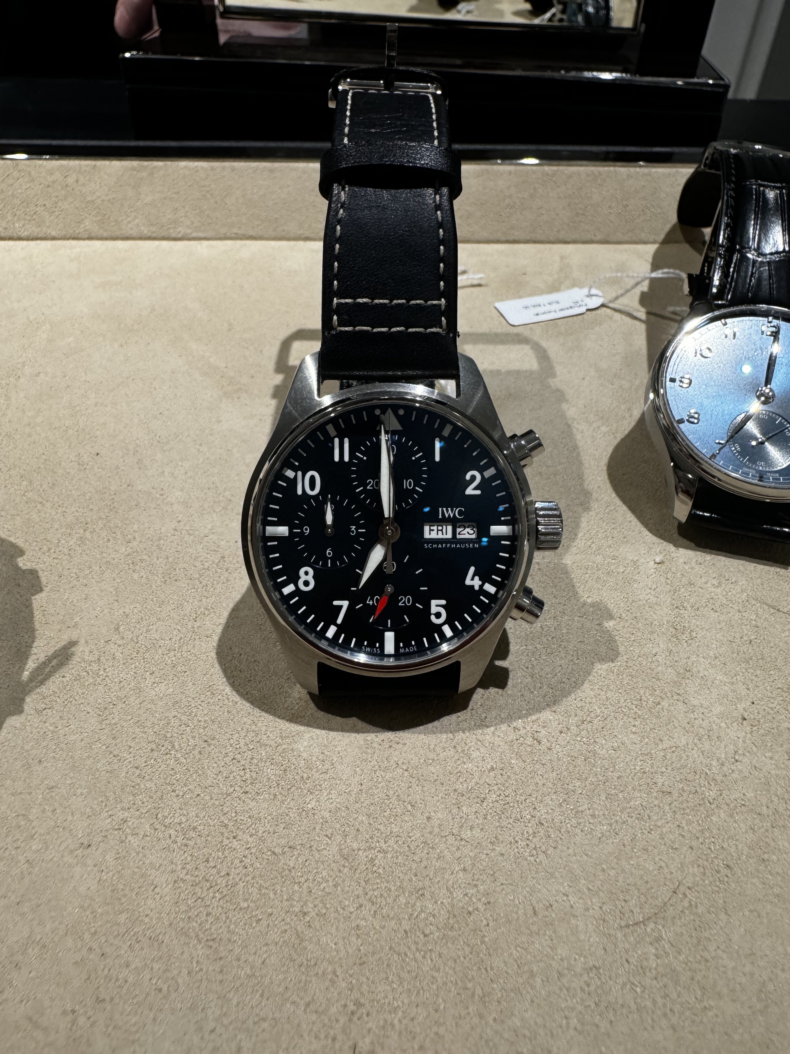 Conseils pour l'acquisition de ma "dream watch" <10k€ IWC/PAN - Page 2 IMG-1920