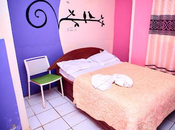 Chambre meublée à louer à Yaoundé - 15000 FCFA/Jour