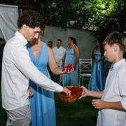 (415)