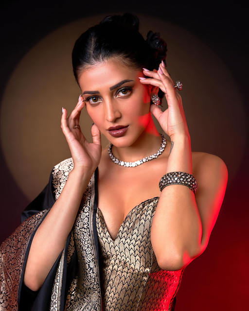 Shruti-Haasan-2
