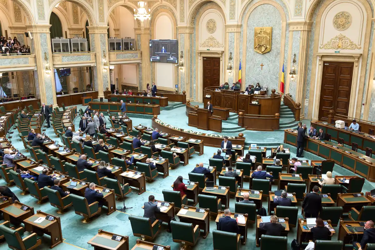 Senatul, convocat de urgență pentru un jalon PNRR de un miliard de euro