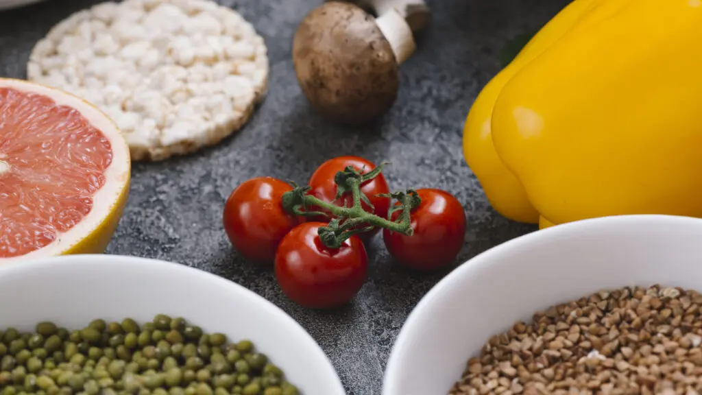Prețuri mai mici la alimente: Plafonul se prelungește până la sfârșitul anului