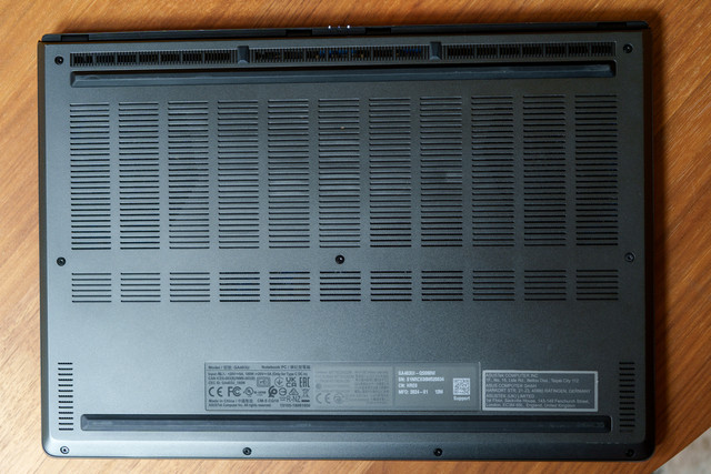 6 laptop bottom.jpg