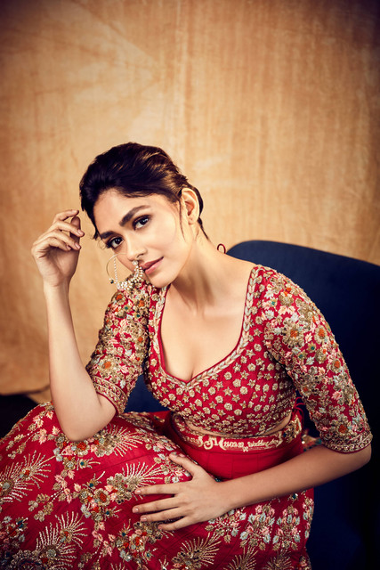 Mrunal Thakur