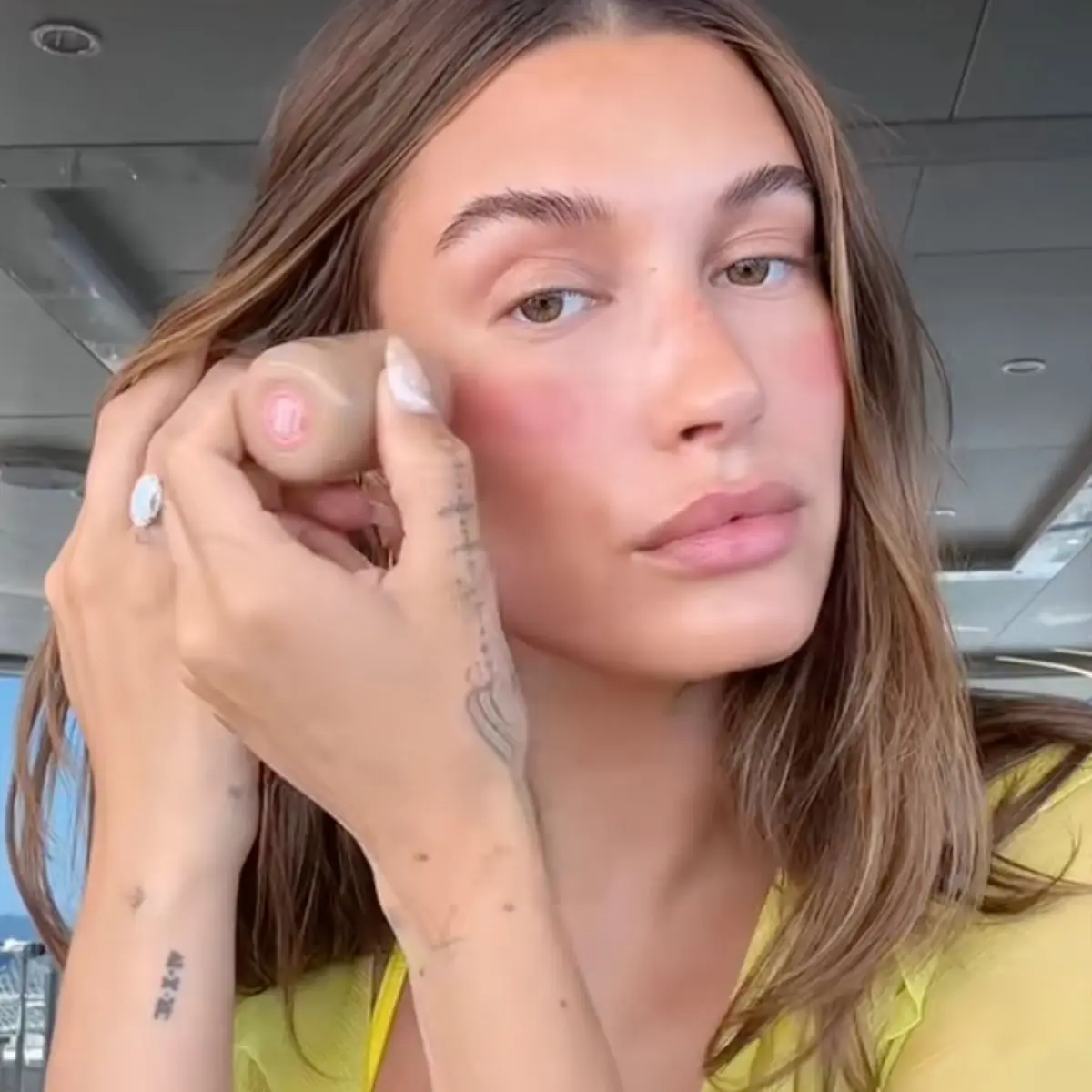 Summer's Hottest Blush: Rhode Pocket Blush Takes Center Stage