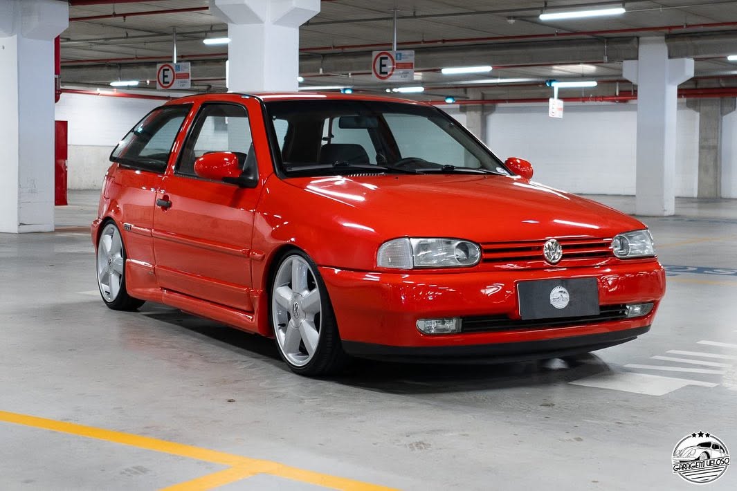 Carro do acervo
