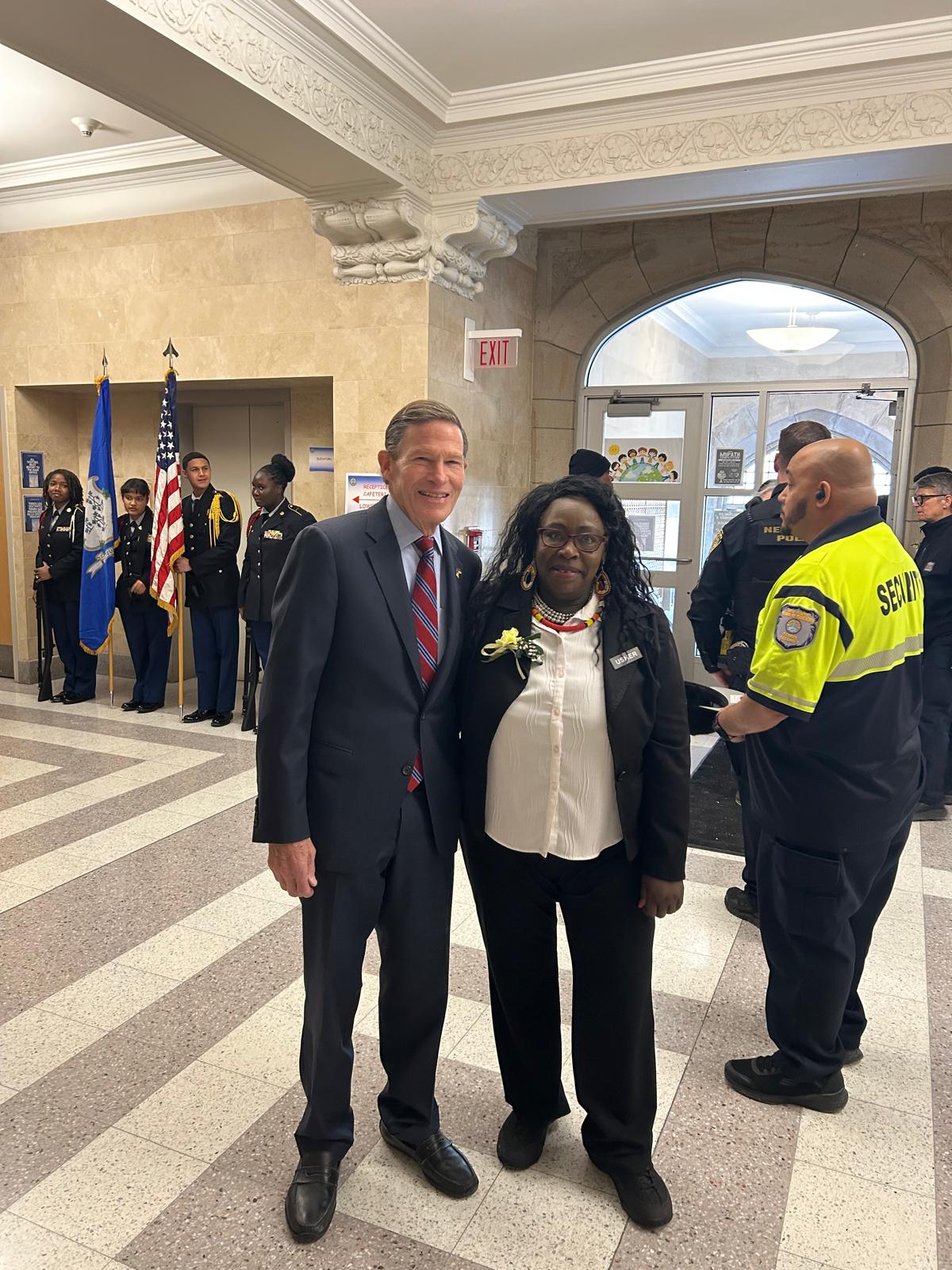 Jane kinity with senator Plumto Richard at inauguration
