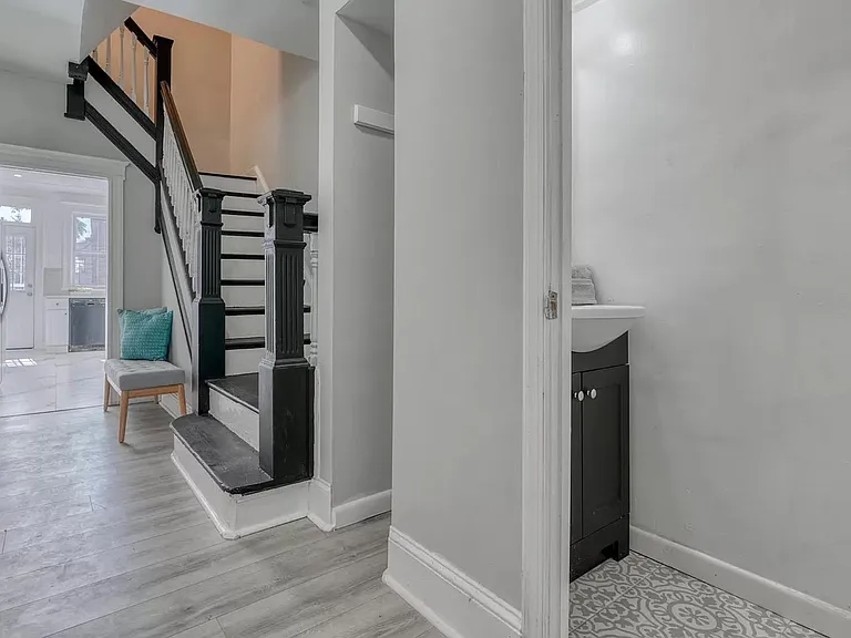Hallway & Powder Room Entry