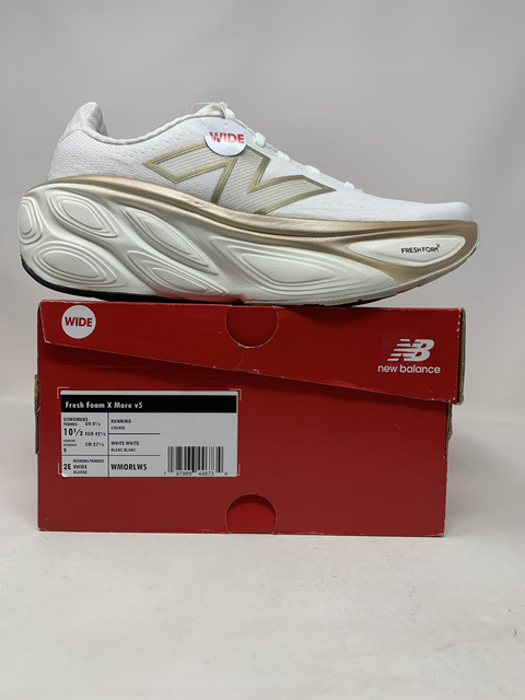 Women's New Balance Fresh Foam X More v5, White/Salt/Gold, 10.5 2E Medium US main product image