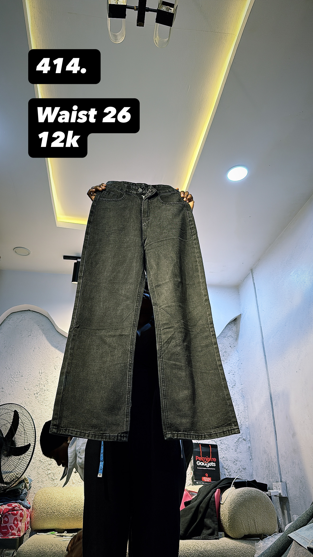 Waist 26
